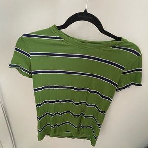 green forever 21 tee